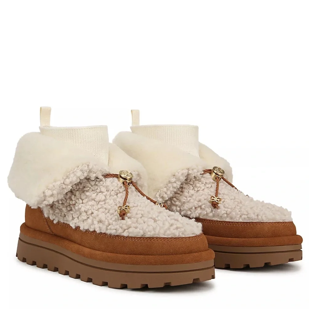 Anthropologie  SAM EDELMAN OLIN LUG SOLE BOOTIES Style No.  97255855 - Picture 2 of 4